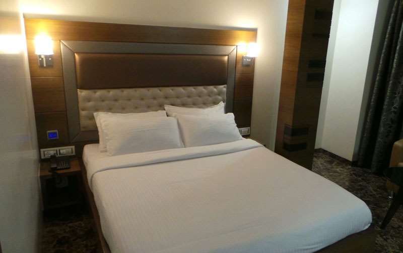 Hotel Sapna Mumbai Room photo